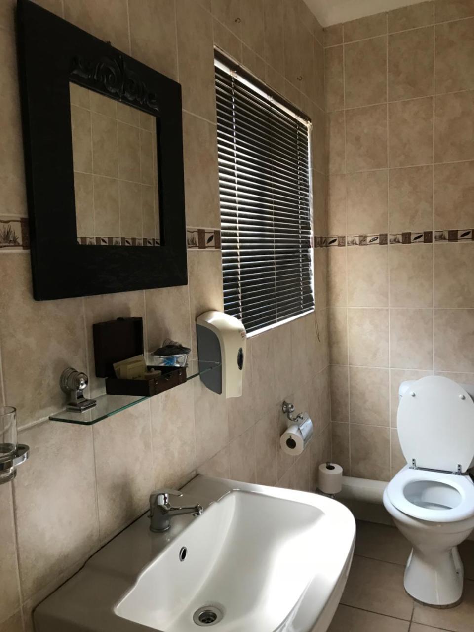 Forget Me Not Guest House Witbank Bagian luar foto